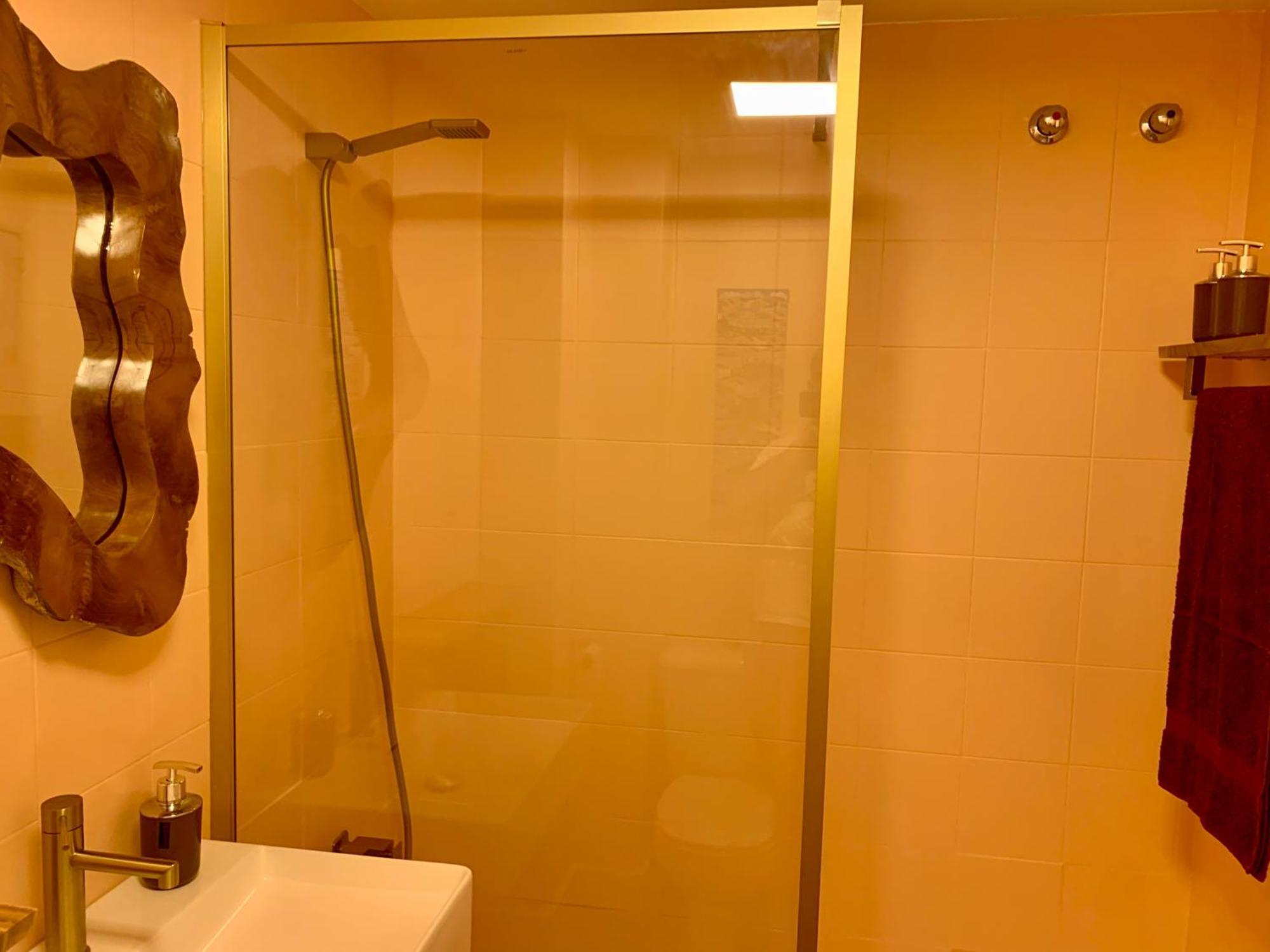Midway Apartamento Torremolinos Luaran gambar